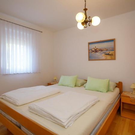 Apartmani Bakran Krk Town Exterior photo